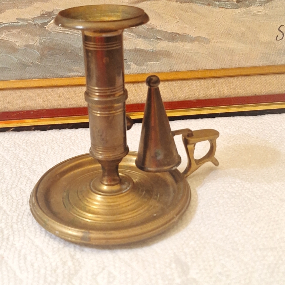 VTG Department 56 Candleholder and snuffer